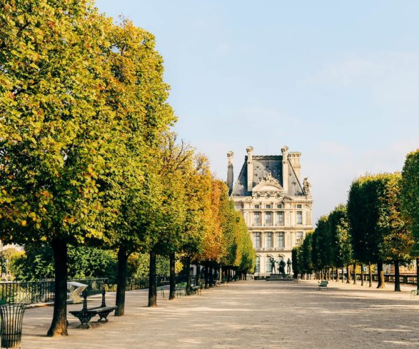 Paris: Private Tour with Locals  Highlights & Hidden Gems – Paris, France